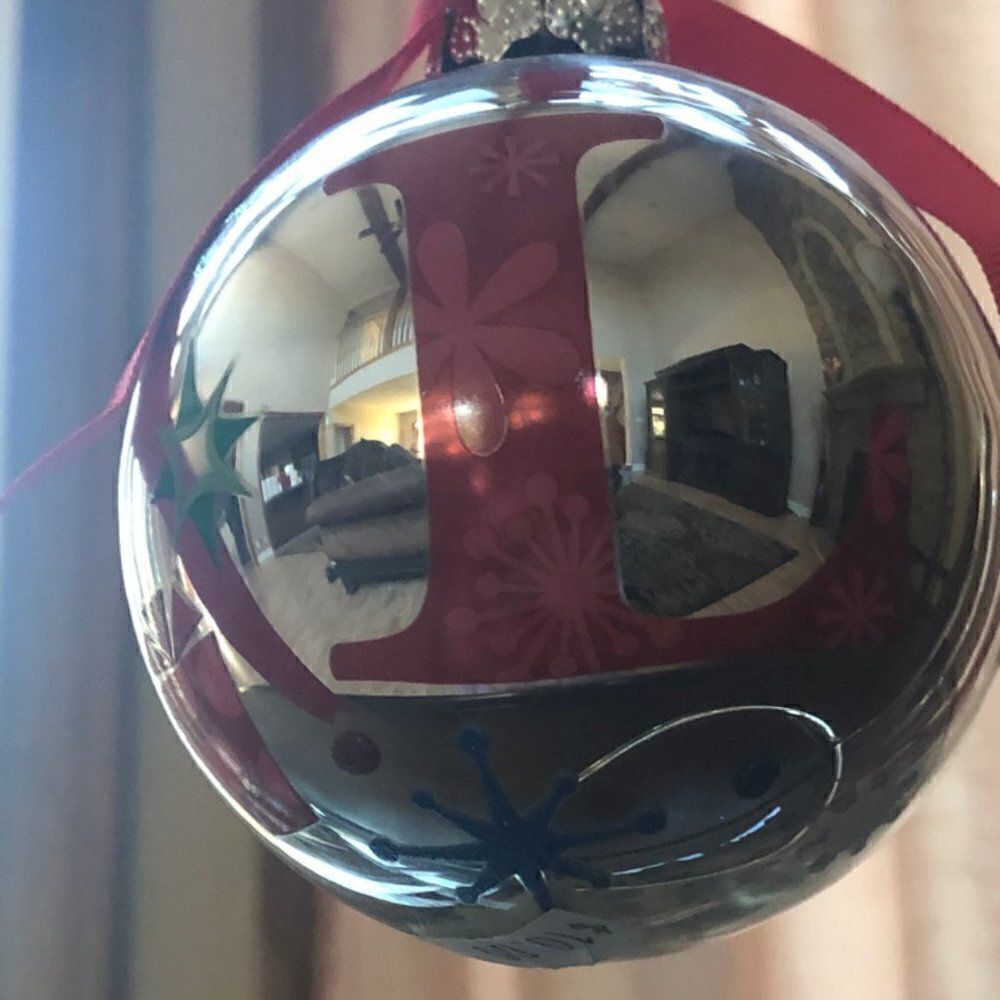 🎇 Initialed Christmas Ornament 🎇